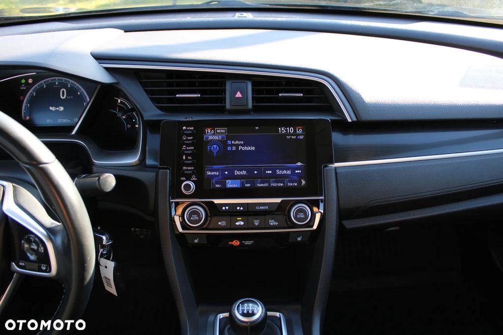 Honda Civic 1.5 T Elegance - 17