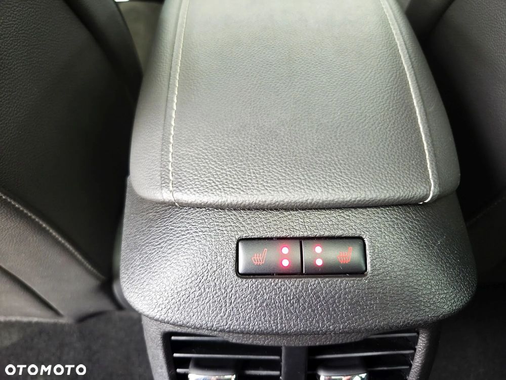Ford Mondeo - 25