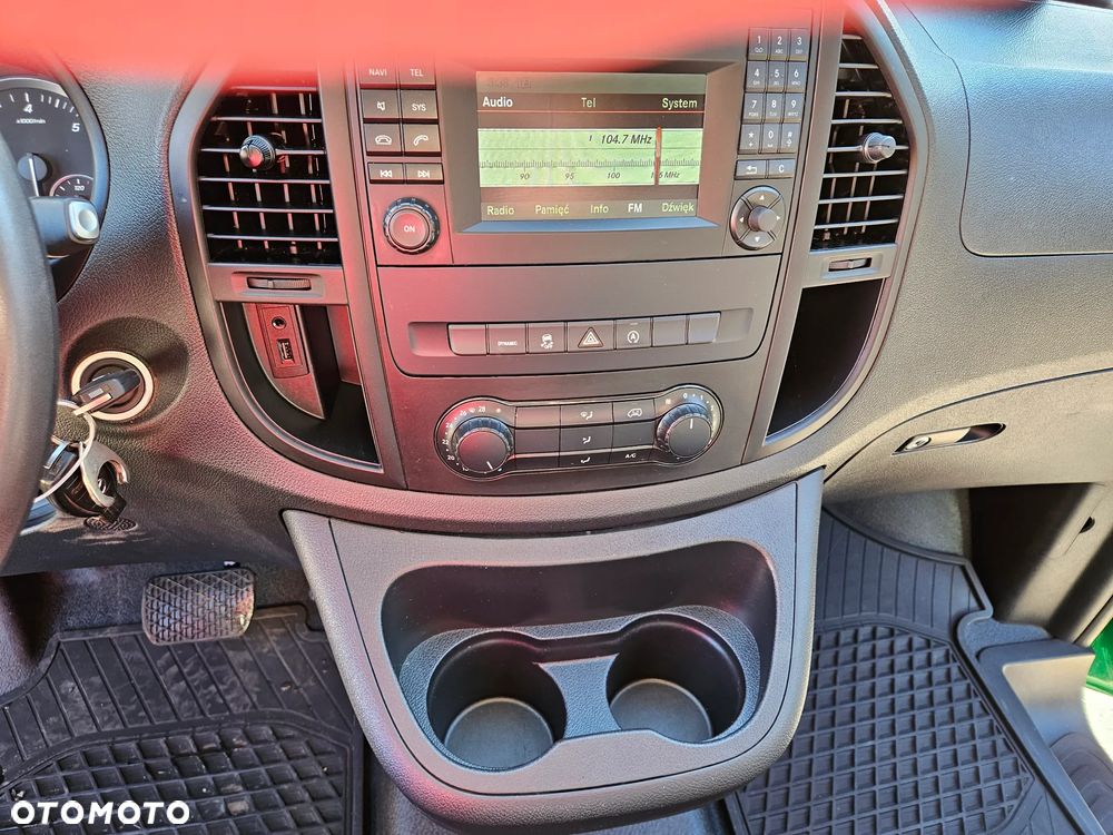 Mercedes-Benz Vito 4x4 automat 190ps long navi klima hak rej.04/ 2020 - 11