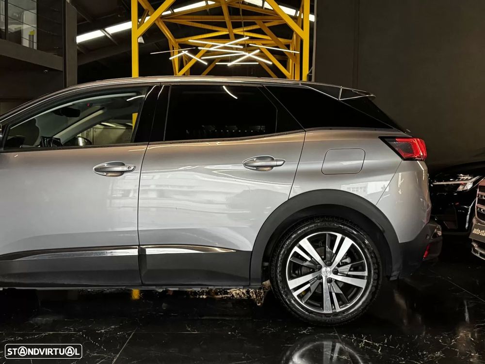 Peugeot 3008 1.6 Hybrid Allure Pack e-EAT8 - 10