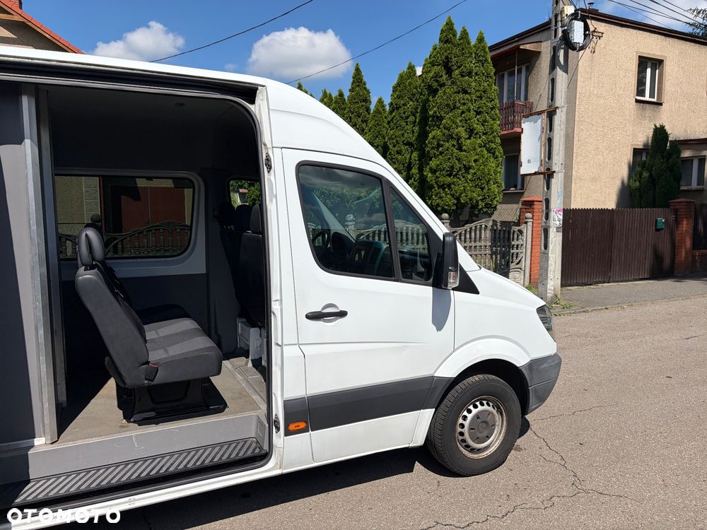 Mercedes-Benz Sprinter - 23