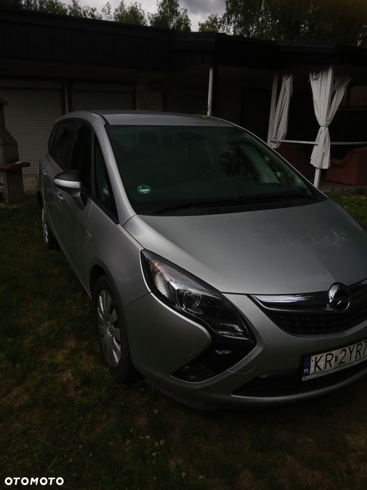 Opel Zafira - 3