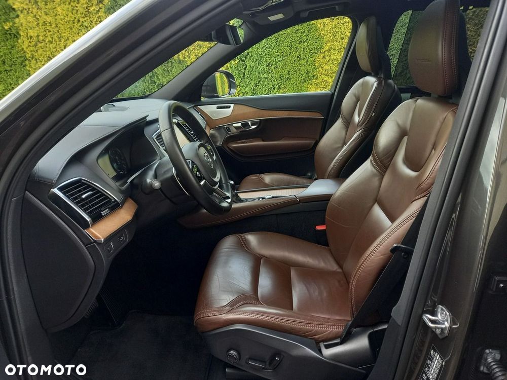 Volvo XC 90 D5 AWD Inscription 7os - 27