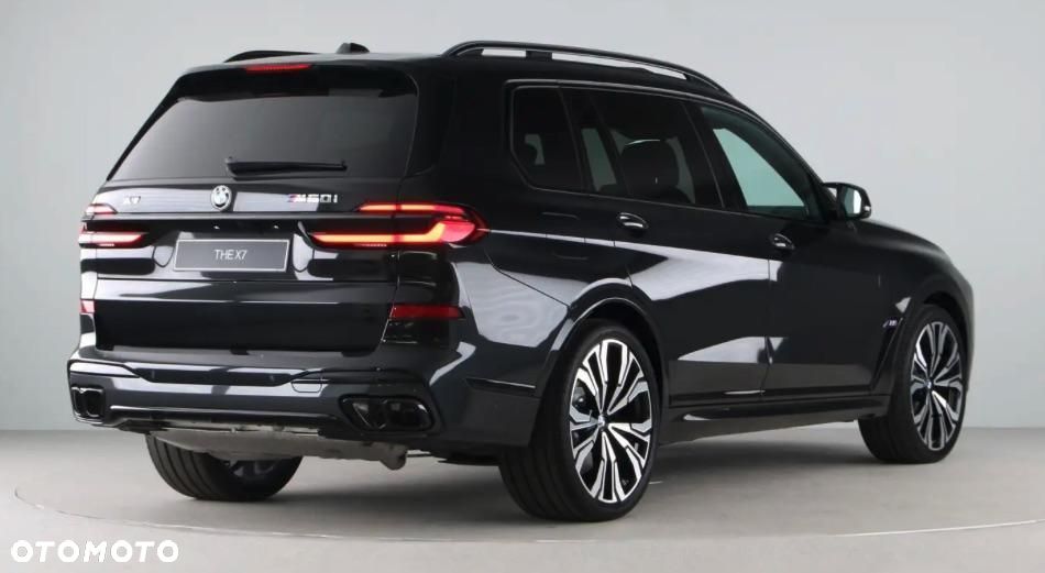BMW X7 - 7