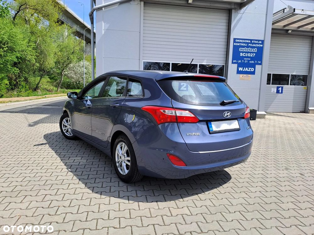 Hyundai i30 1.6 Premium - 7