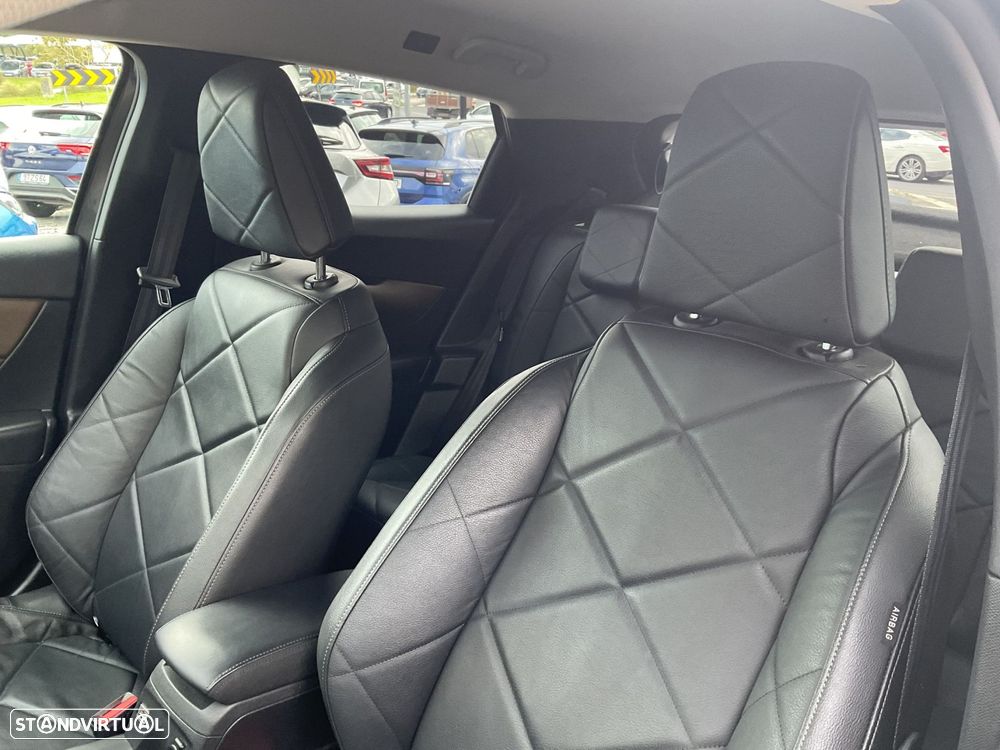 DS DS3 Crossback 1.5 BlueHDi Grand Chic EAT8 - 18