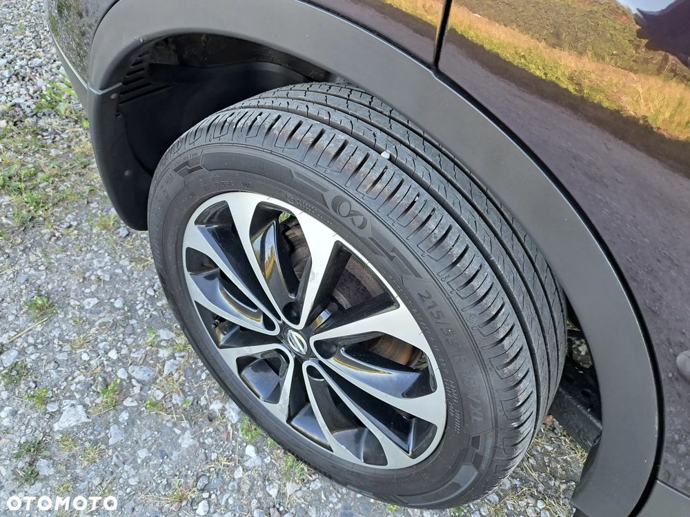 Nissan Qashqai+2 2.0 Acenta - 39