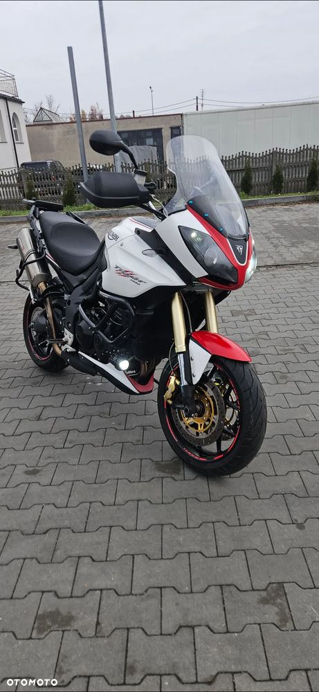Triumph Tiger - 2