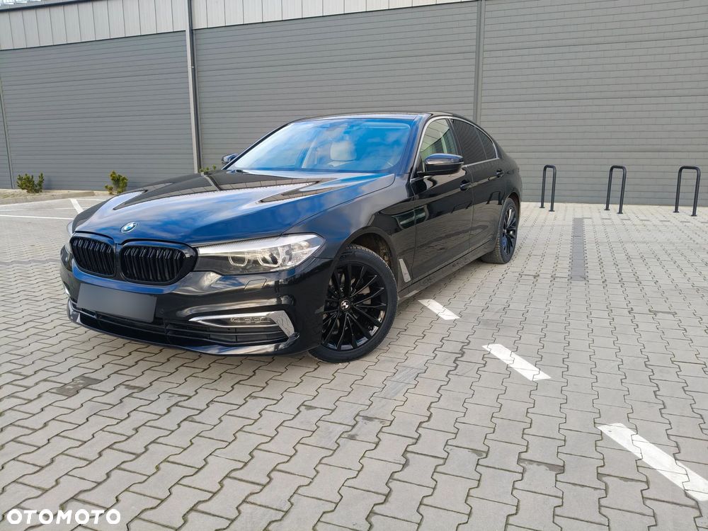 BMW Seria 5 520d xDrive Luxury Line sport - 3