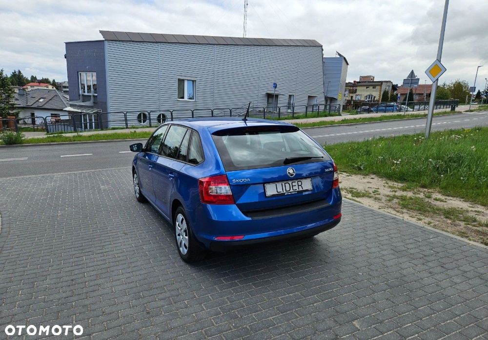 Skoda RAPID - 4