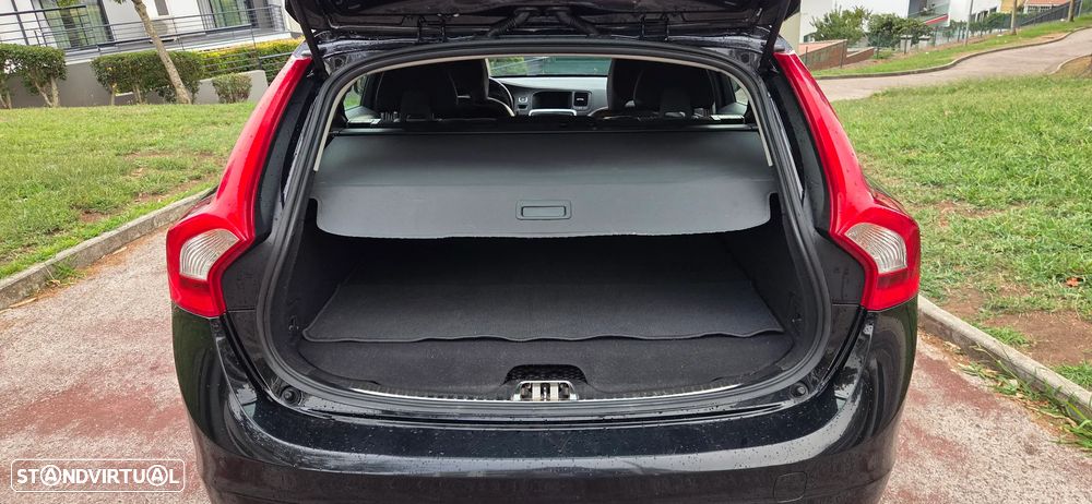 Volvo V60 - 35