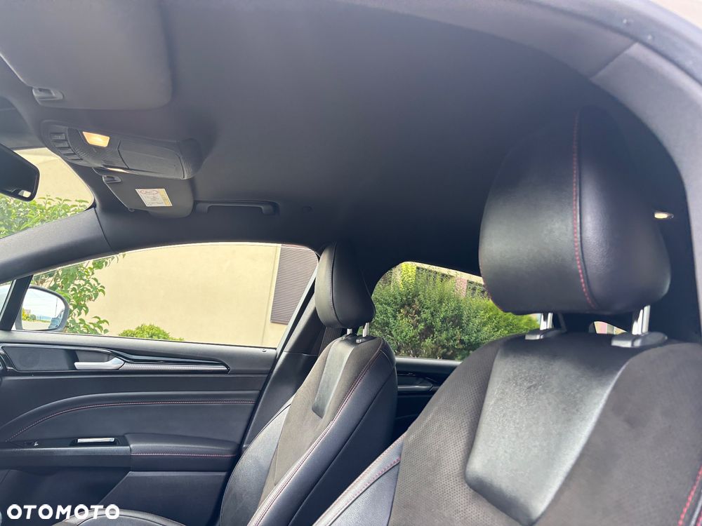 Ford Mondeo 2.0 EcoBlue ST-Line - 31