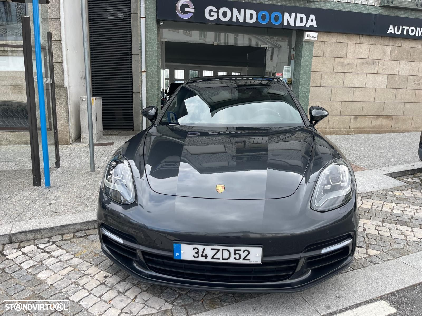 Porsche Panamera Sport Turismo 4 E-Hybrid - 2