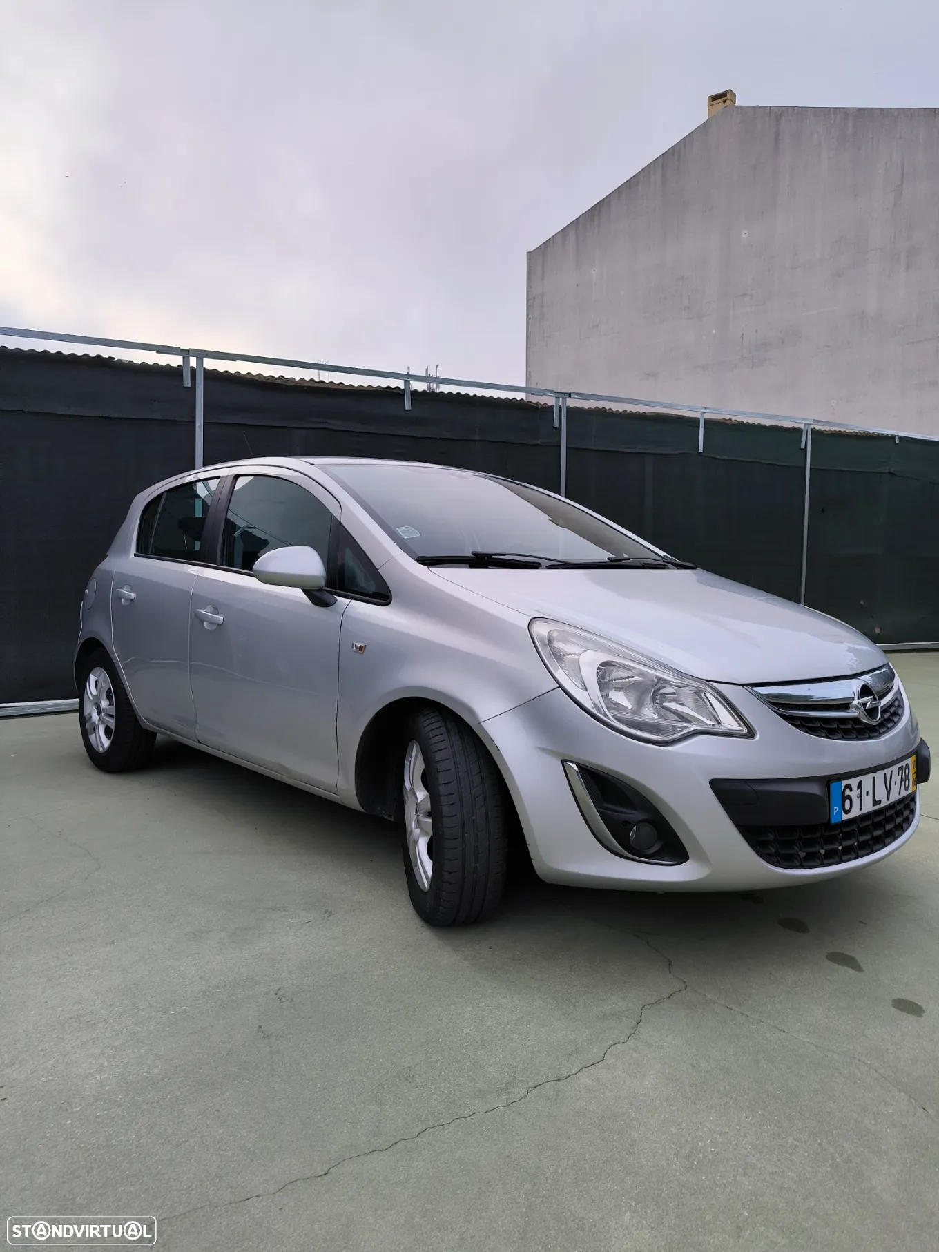 Opel Corsa 1.3 CDTi Cosmo - 2