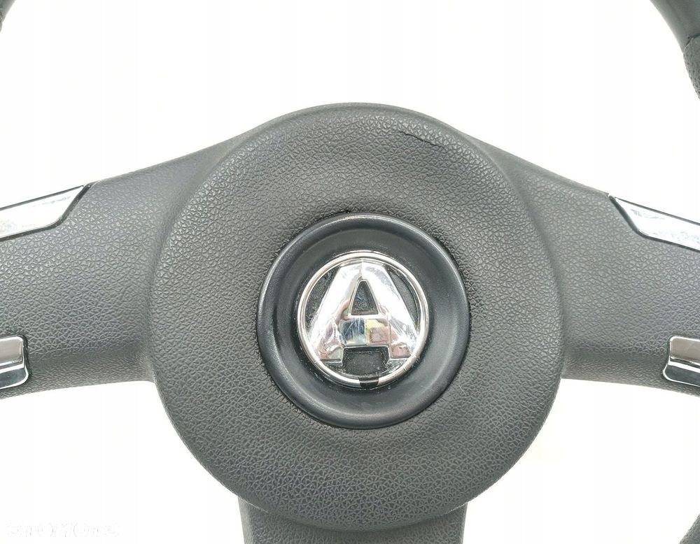 KIEROWNICA AIXAM S8 2011R - 2