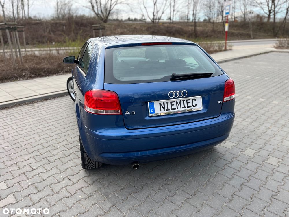 Audi A3 3-drzwiowe 1.6 Ambition - 17
