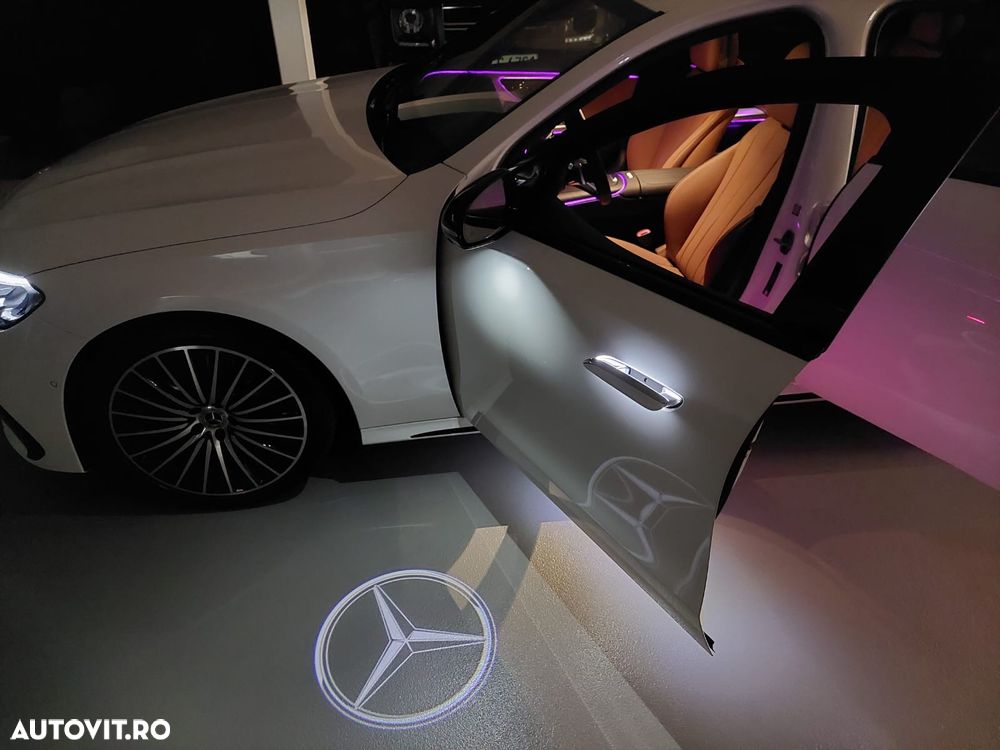 Mercedes-Benz E - 12