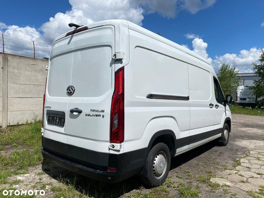 Maxus Deliver 9 - 23