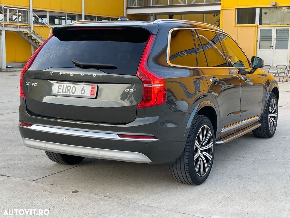 Volvo XC 90 B5 D AWD Geartronic Momentum Pro - 3