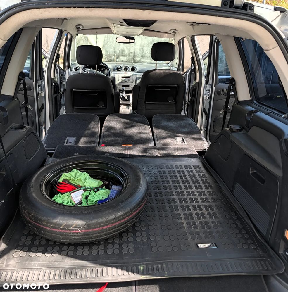 Ford Galaxy 2.0 TDCi Platinium X - 28