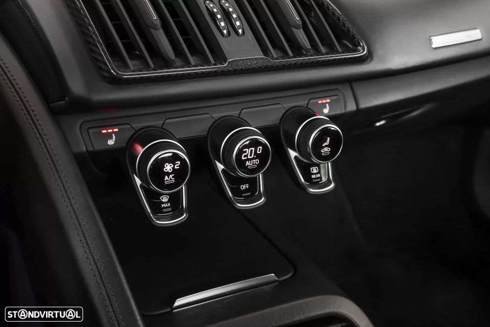 Audi R8 Spyder 5.2 FSi V10 S tronic - 19