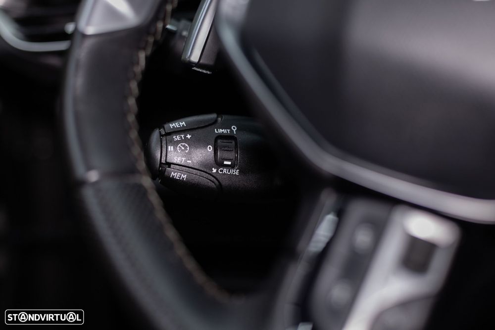 Peugeot 5008 1.5 BlueHDi GT Line EAT8 - 34