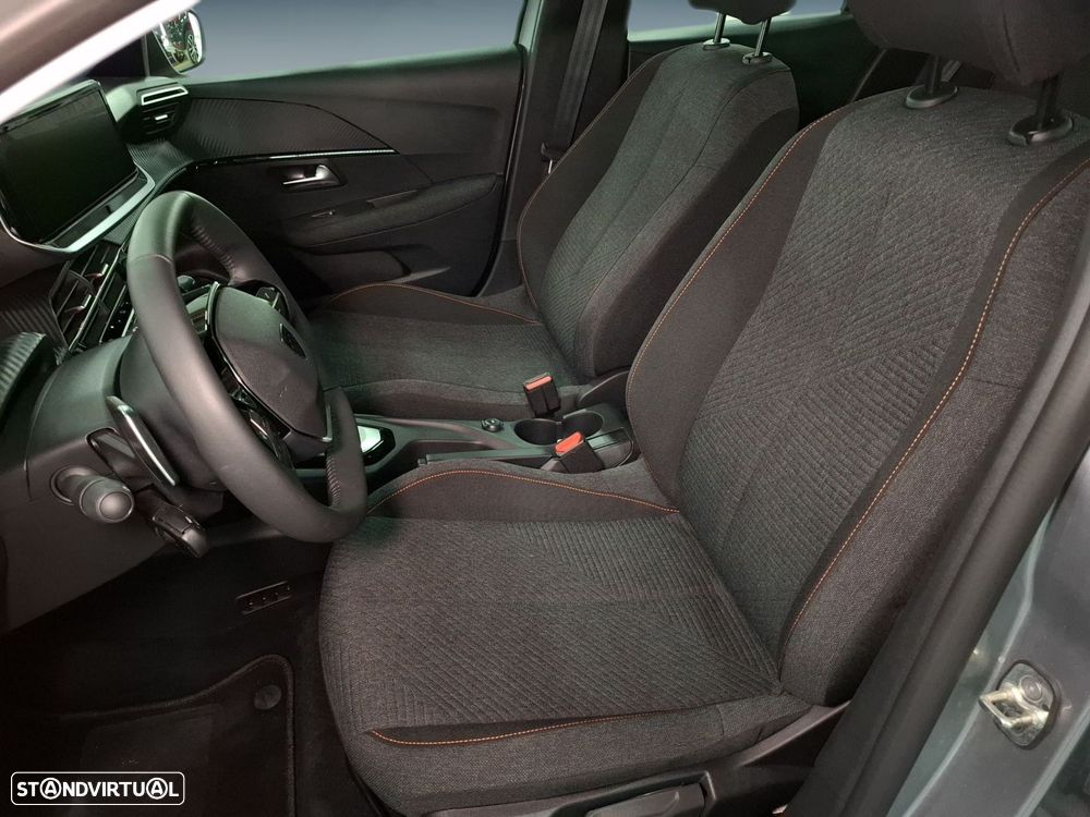 Peugeot 208 1.2 Hybrid Style e-DCS6 - 11