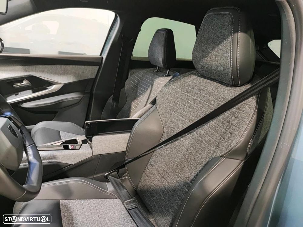 Peugeot E-3008 73 kWh Allure - 7