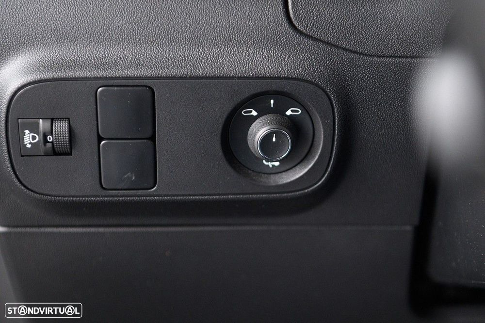 Citroën C3 Pure Tech S&S Shine - 42