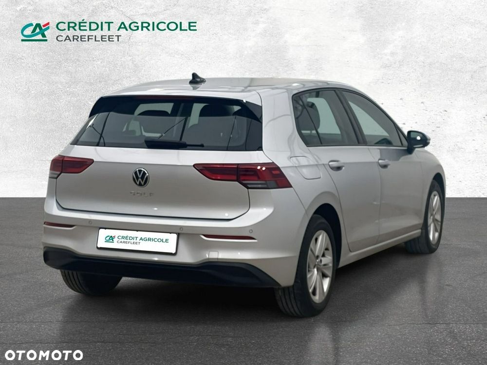 Volkswagen Golf - 6