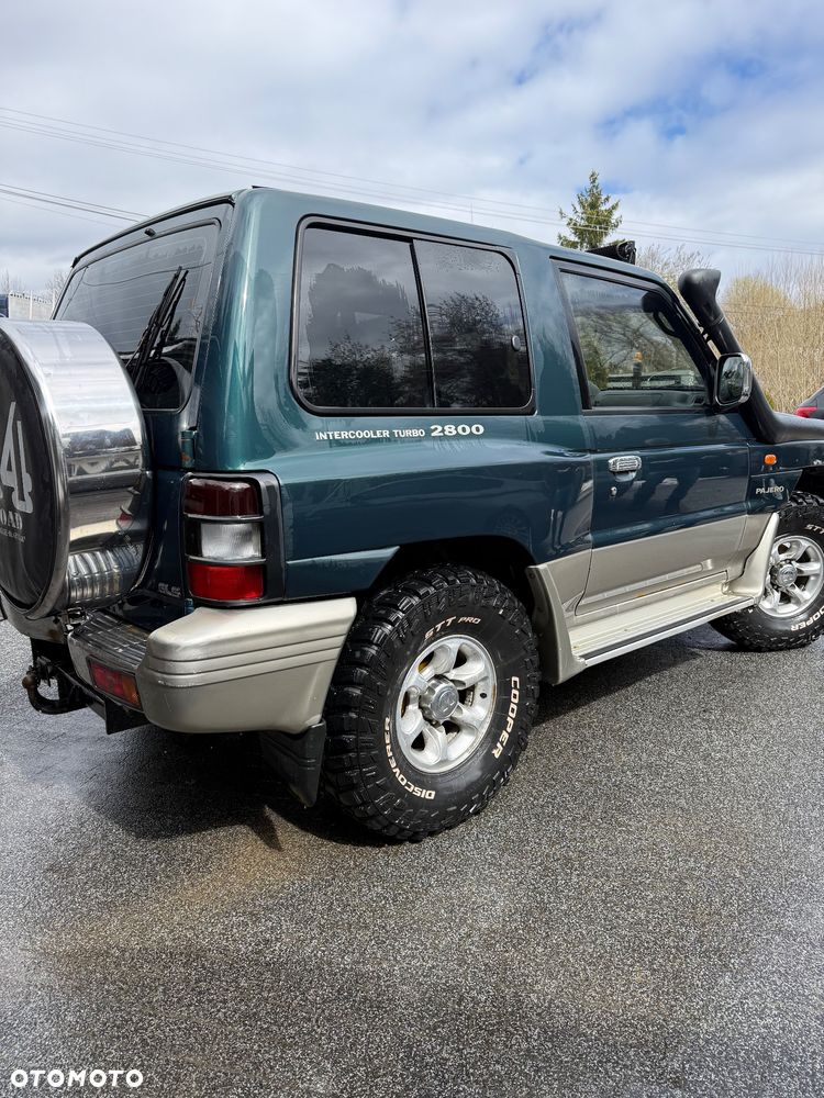 Mitsubishi Pajero 2.8 TD GLS 4os - 7