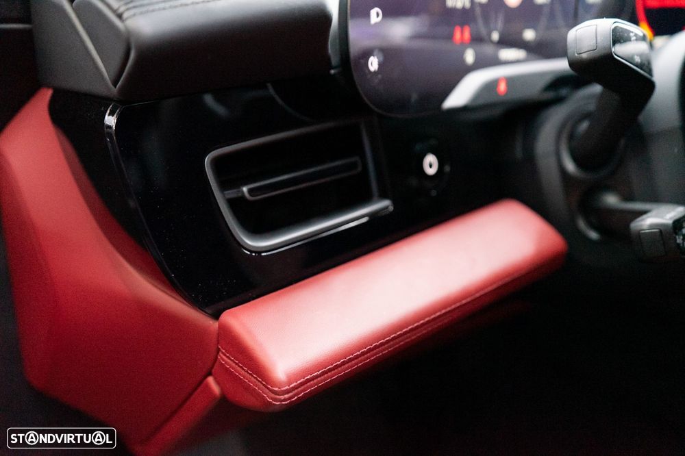 Porsche Taycan 4S - 29