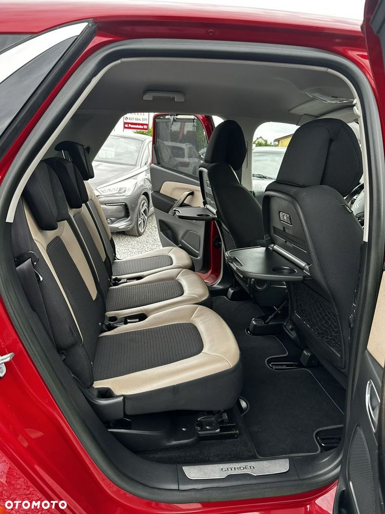 Citroën C4 Picasso - 9