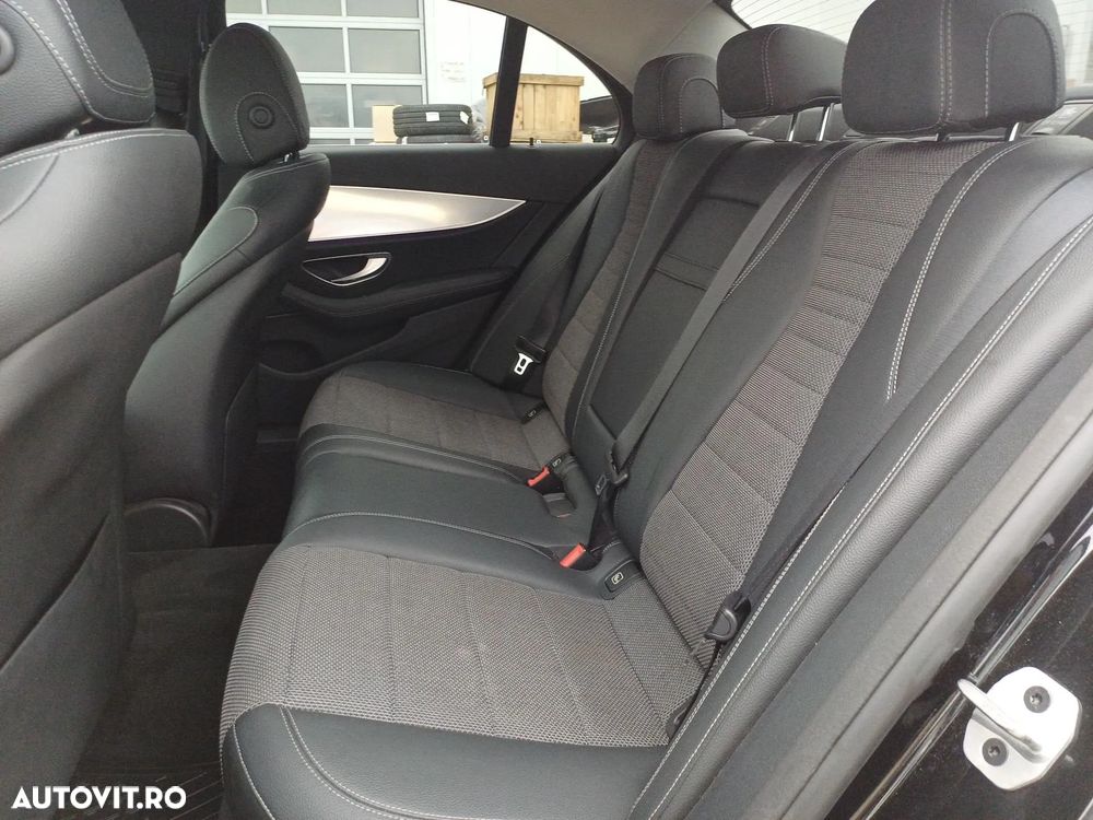 Mercedes-Benz E 300 T-Modell - 23