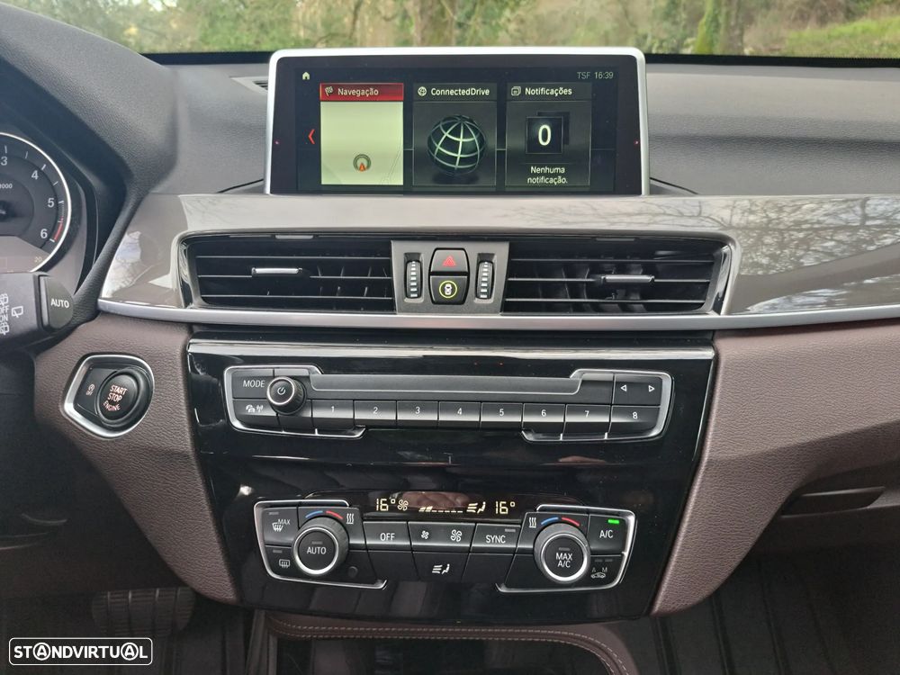 BMW X1 sDrive18d Aut. xLine - 31