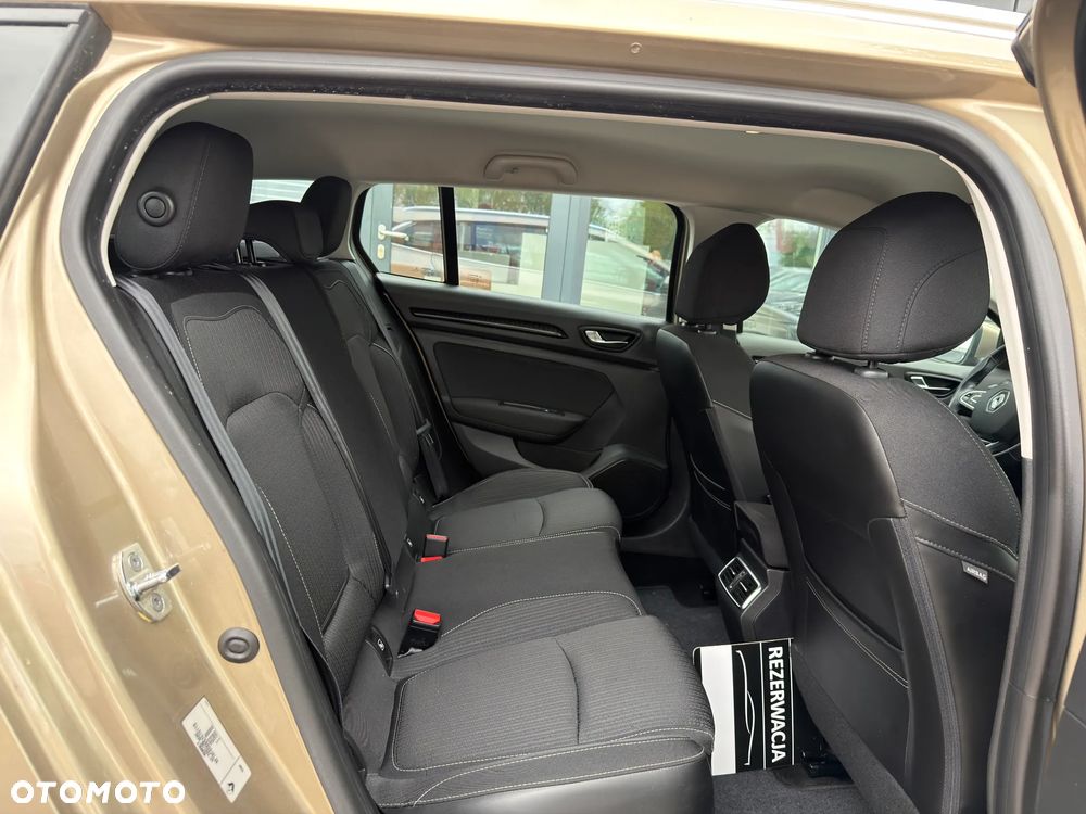 Renault Megane 1.5 Blue dCi Business - 25
