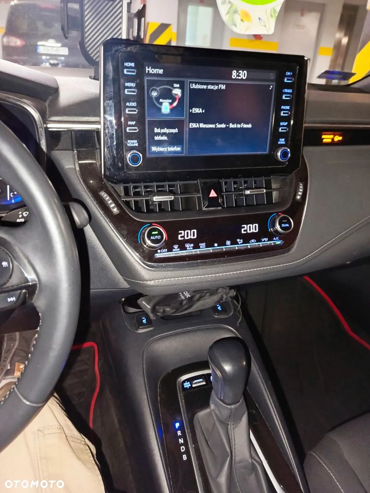 Toyota Corolla 1.8 Hybrid Comfort - 4