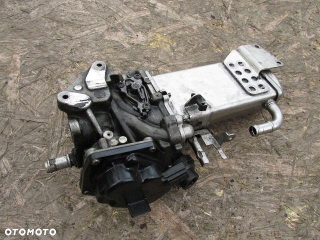 Audi Q5 I 8R 2.0 tdi 03L131512DT Chłodnica chłodniczka spalin - 3