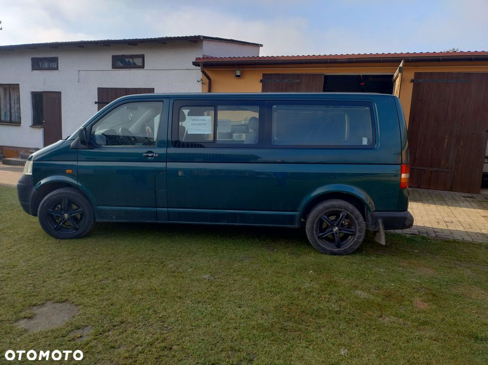 Volkswagen Transporter - 1