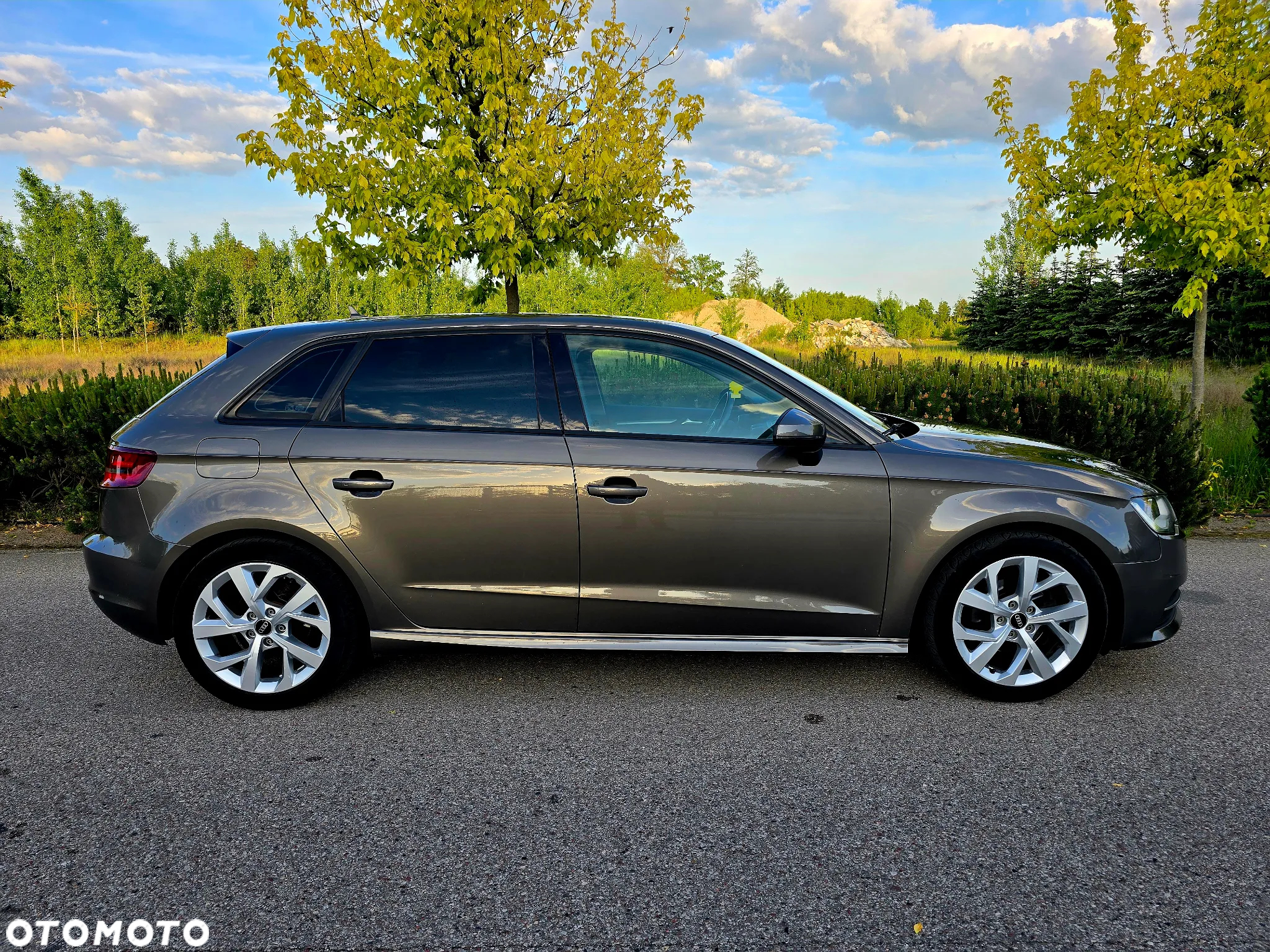 Audi A3 1.6 TDI Sportback ultra Attraction - 14