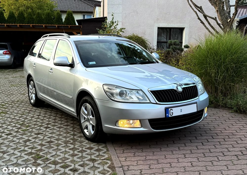 Skoda Octavia 1.6 TDI Ambiente - 40