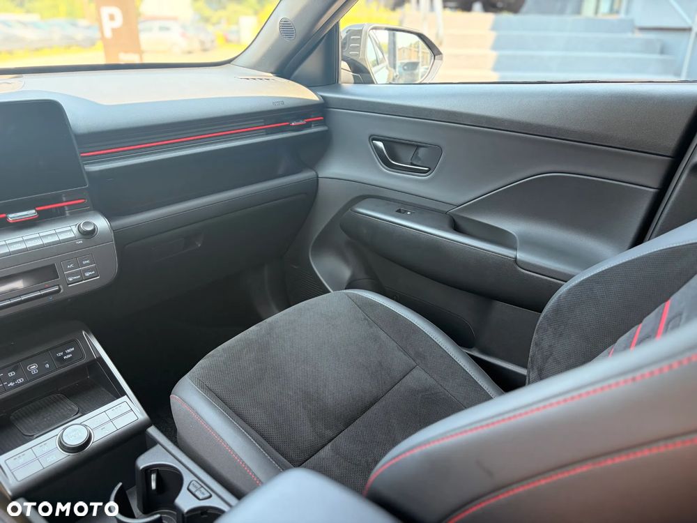 Hyundai Kona - 14