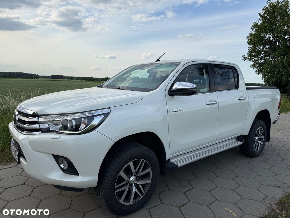Toyota Hilux 2.4 D-4D Double Cab SR5 4x4 - 2