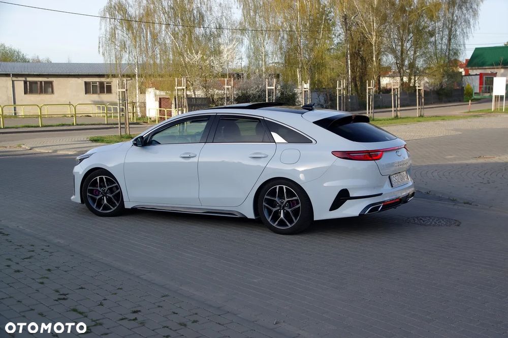 Kia ProCeed 1.6 CRDi DCT7 SCR GT LINE - 13