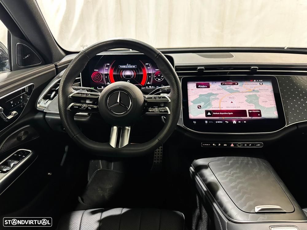 Mercedes-Benz E 300 de 4Matic 9G-TRONIC AMG Line - 21