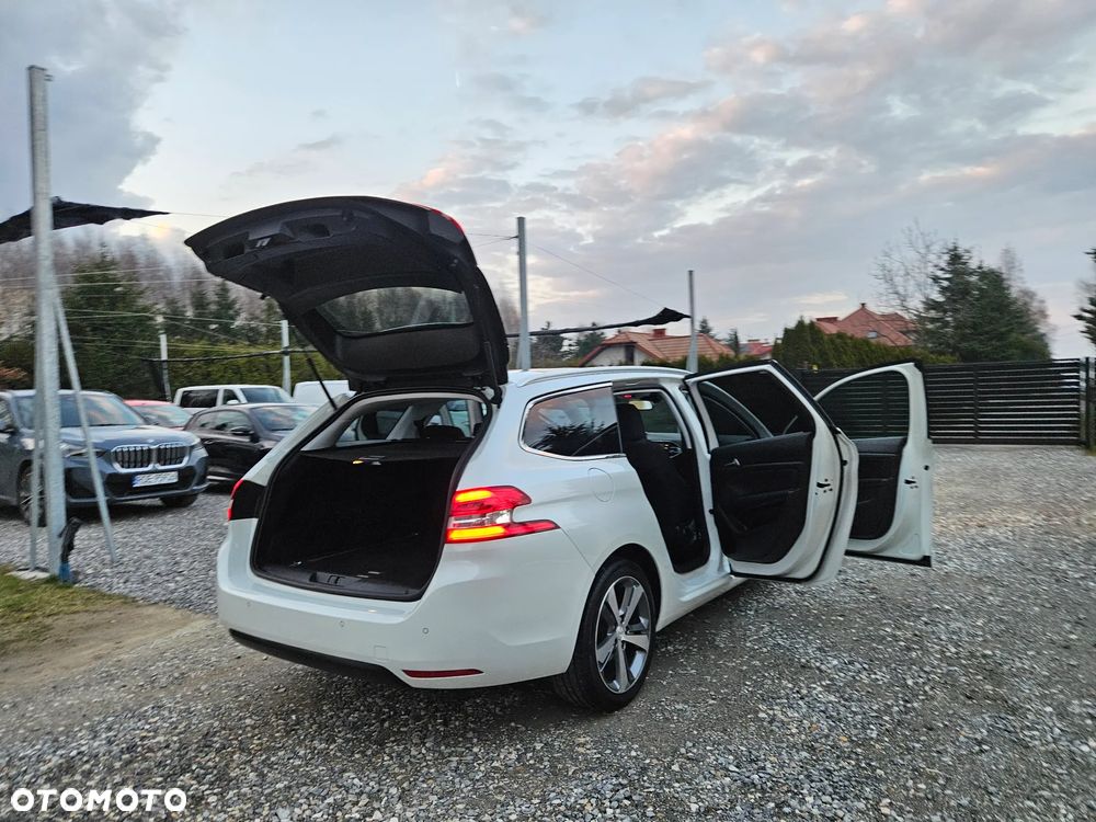 Peugeot 308 - 16