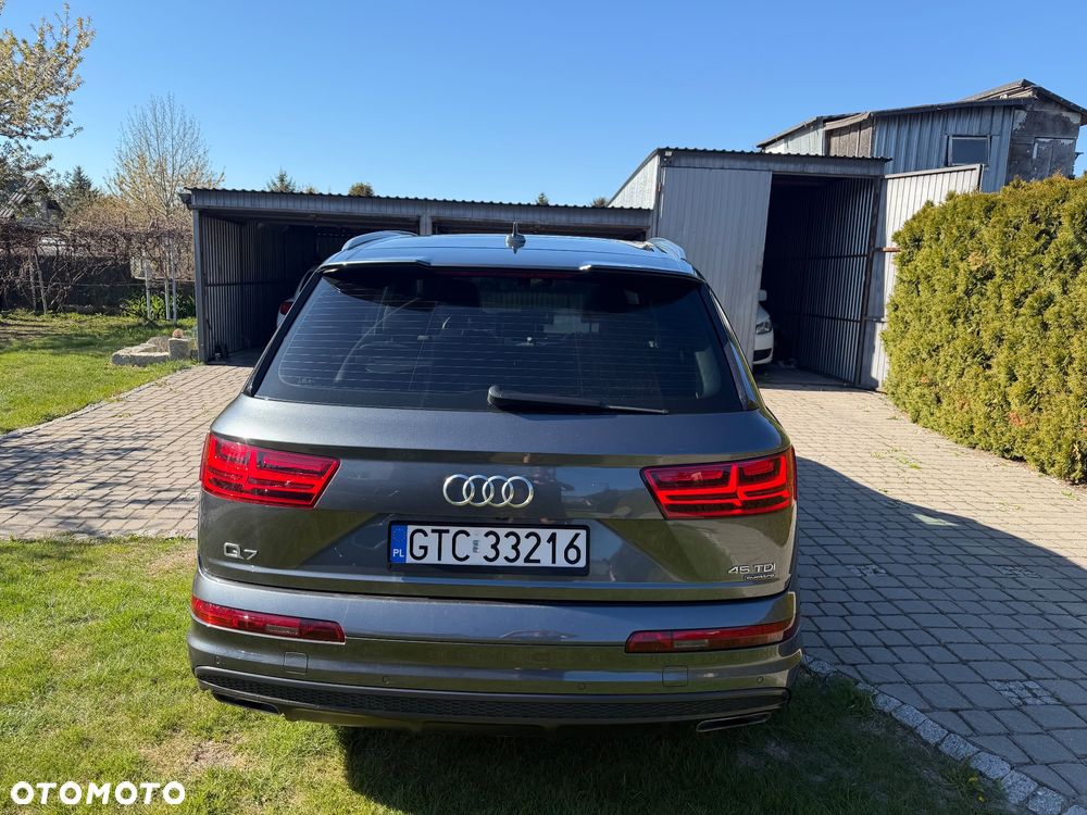 Audi Q7 45 TDI mHEV Quattro S Line Tiptr - 2