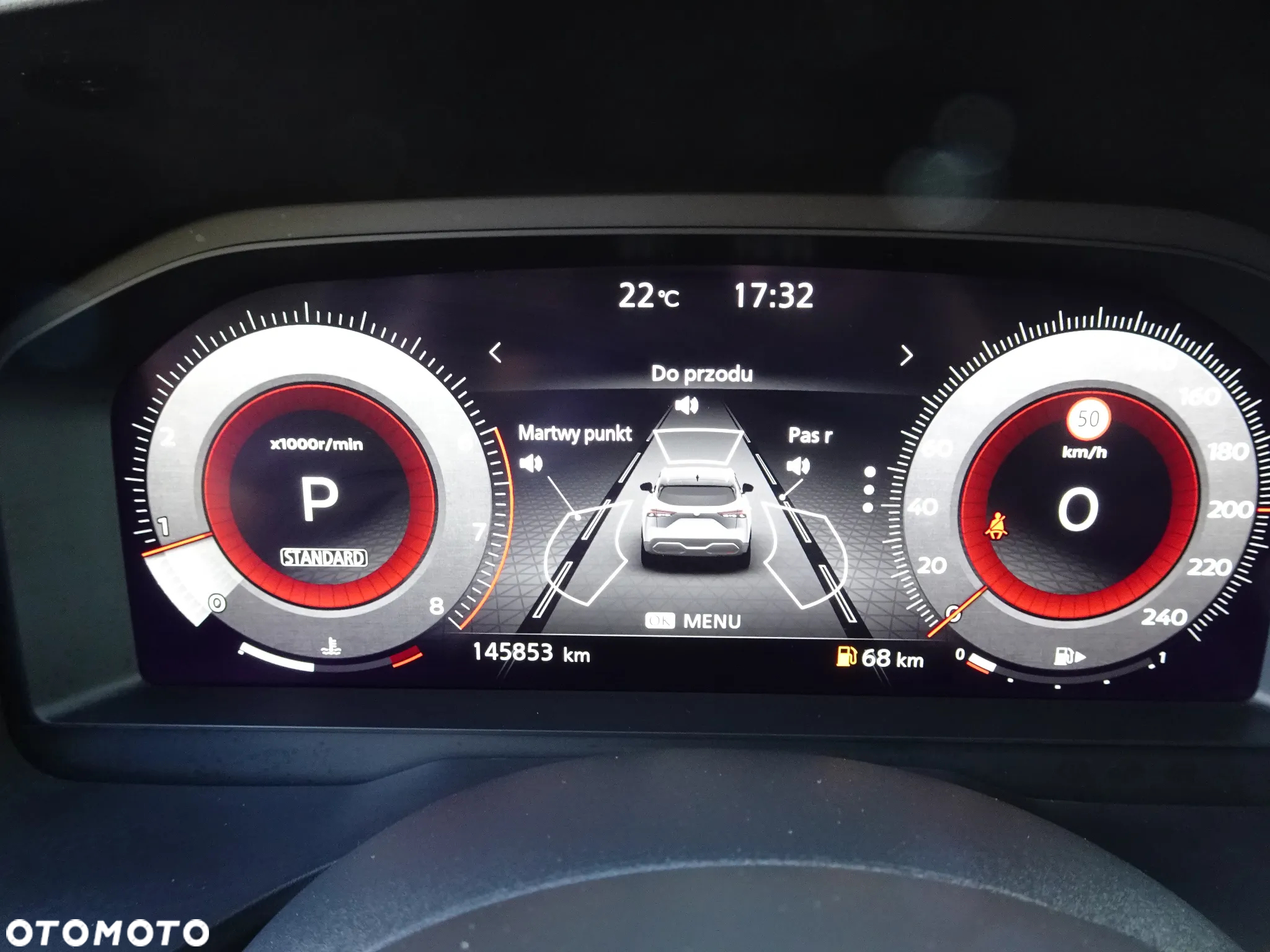 Nissan Qashqai 1.3 DIG-T N-Connecta DCT - 25