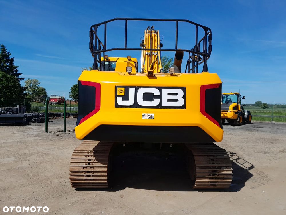 JCB 220x js220 - 5