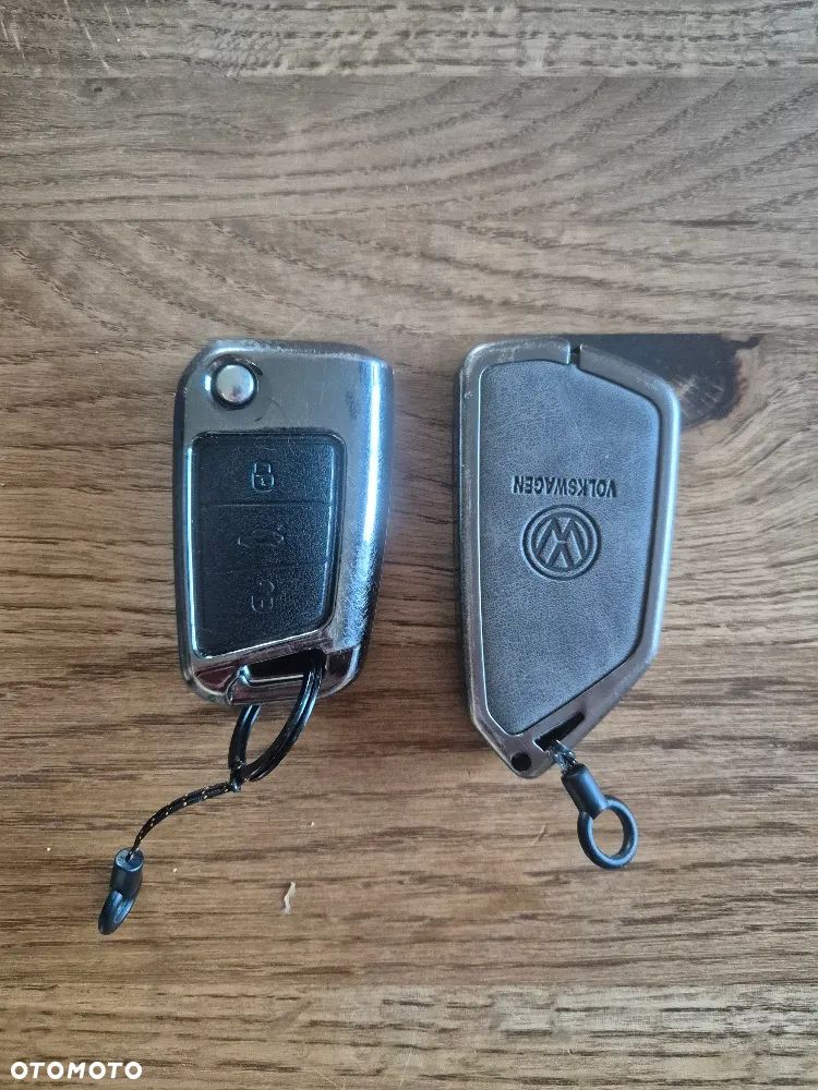 Volkswagen Tiguan - 34